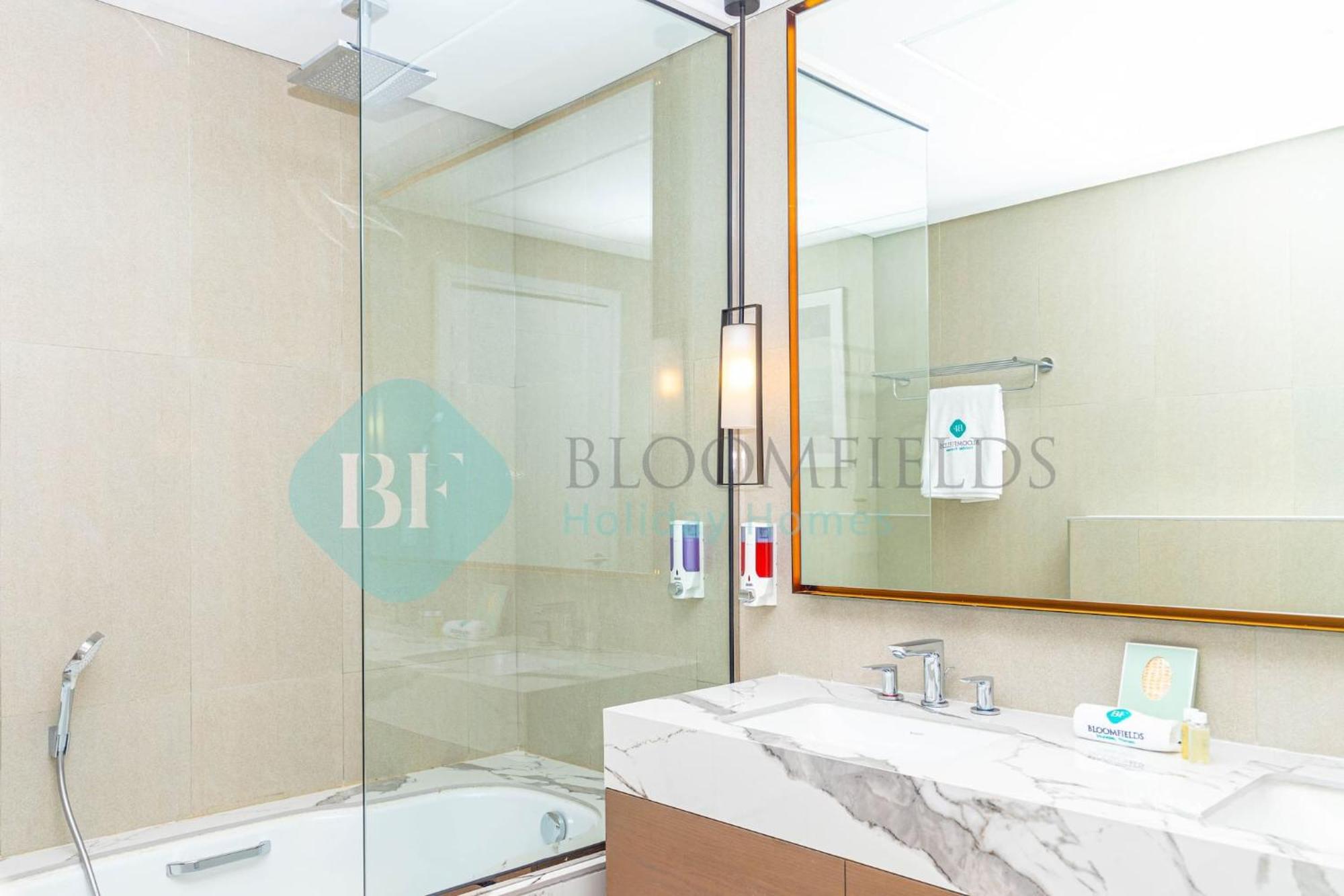 Bloomfields 2Brmaid Address Beach Fujaira Esterno foto